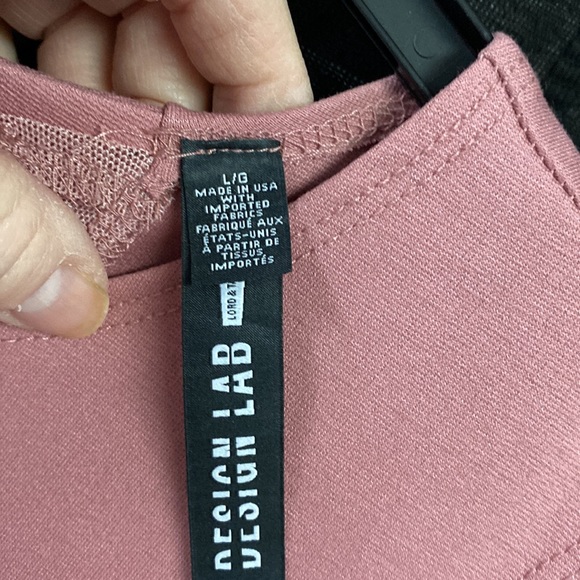 Design Lab Back Design Dress - Picture 7 of 7